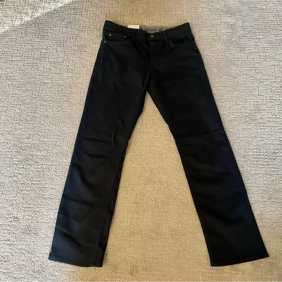 IZOD NWT men’s comfort stretch jeans regular fit 32 x 32 dark blue. - Picture 2 of 9